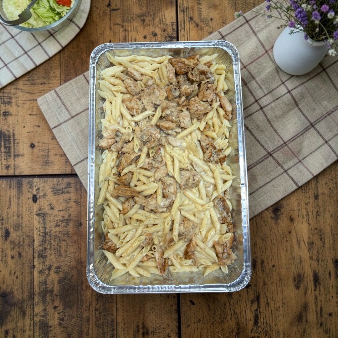 Chicken penne tray